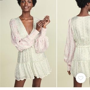 Hemant and Nandita
Short Dress, size small. Worn once! Color: mint